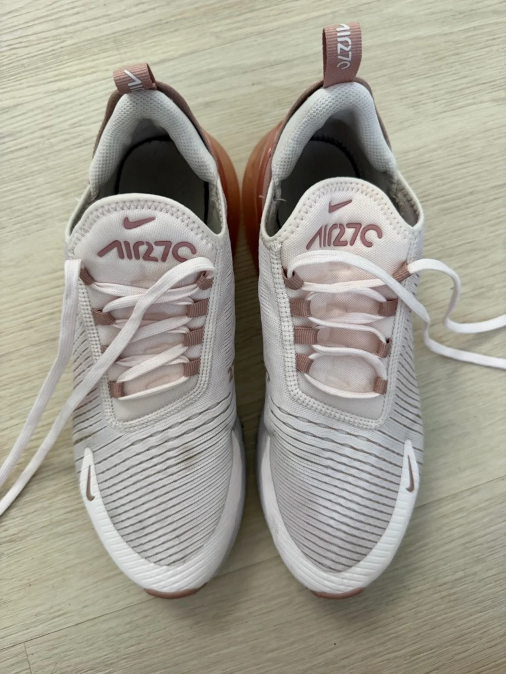 Nike Women’s Air Max 270 Sneakers - Blush Pink & White - Picture 3 of 10
